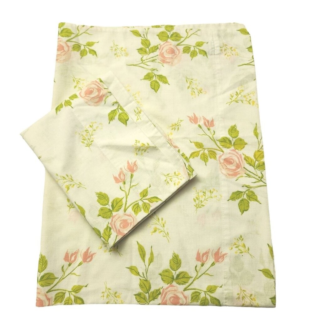 Vintage Cottagecore Morgan Jones Rose Floral Pillow Cases Standard Size